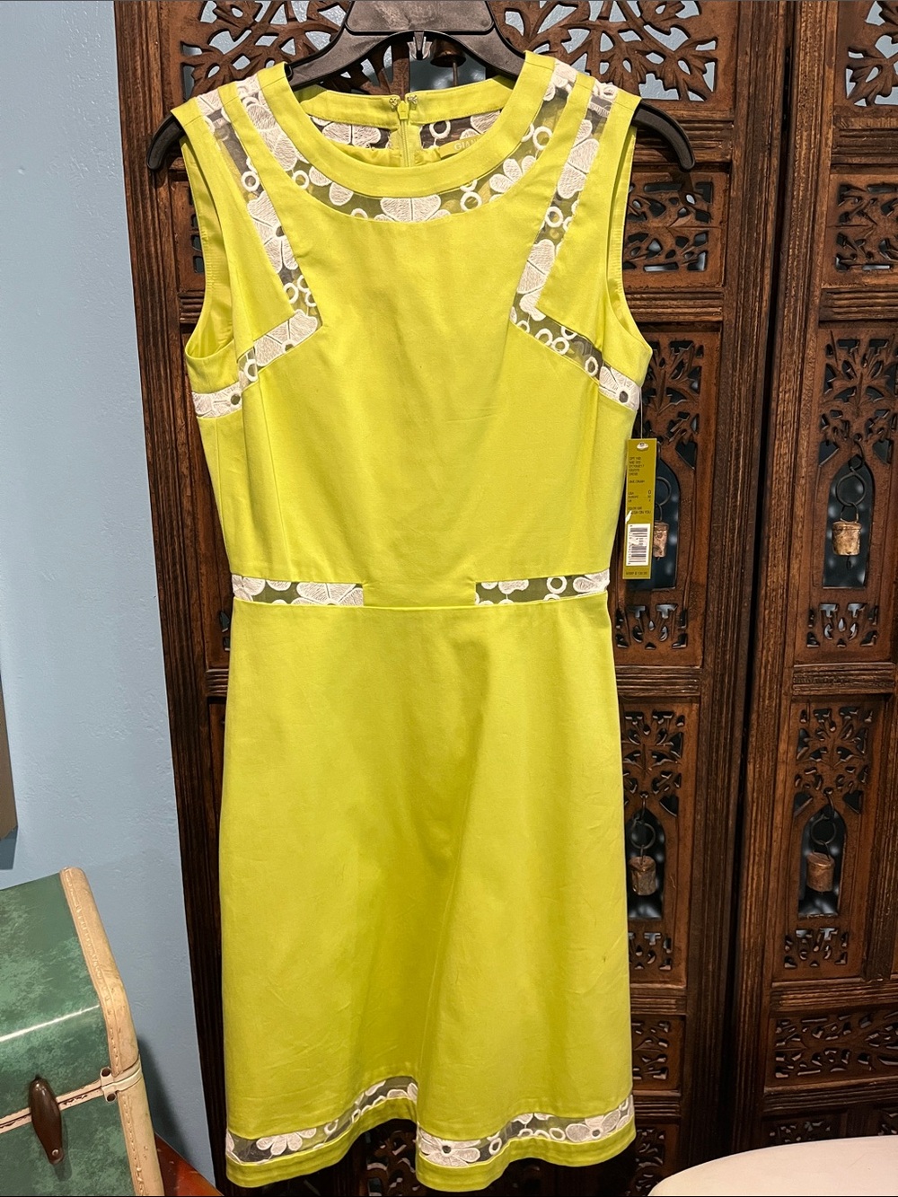 Gianni Bini Lime Green Sleeveless Midi Dress with Lacey  Trim